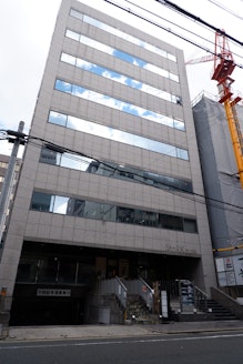 響不動産リサーチ株式会社 大阪府 大阪市中央区 StoRK BLDG（ストークビル）の7階です